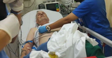 Help mijn broer om deze moeilijke strijd te overwinnen